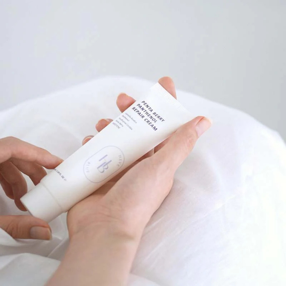 HEVE BLUE - Penta Berry Panthenol Repair Cream