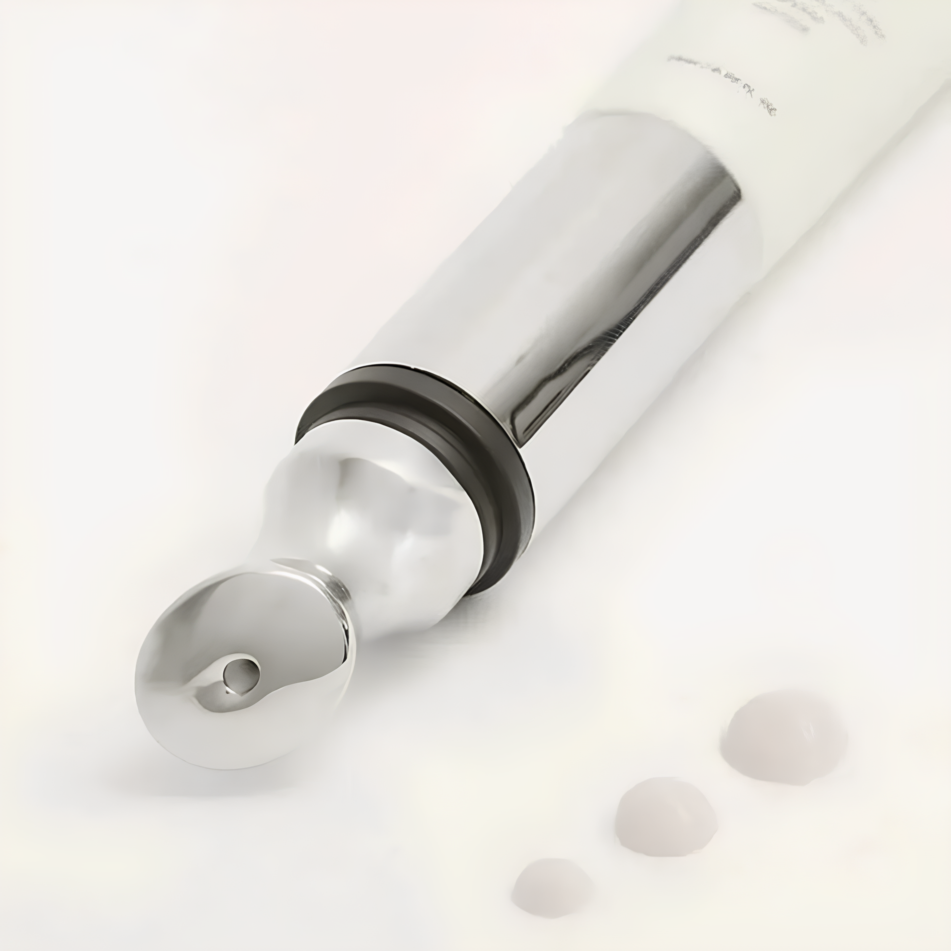 HEVE BLUE - Black Citron Bean Lifting Auto Eye Cream