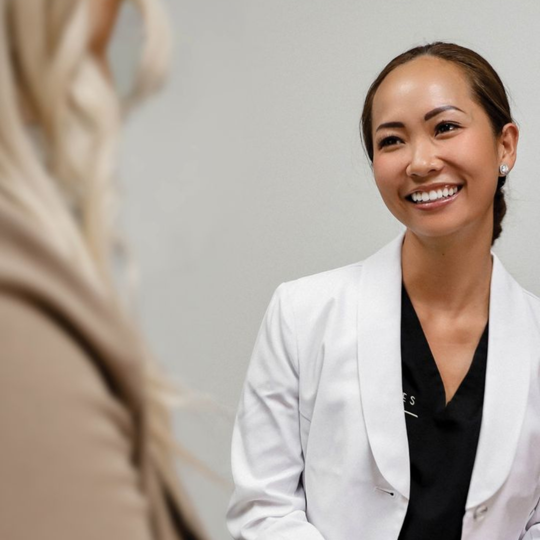 Diagnostic de peau en ligne avec une skin experte diplômée